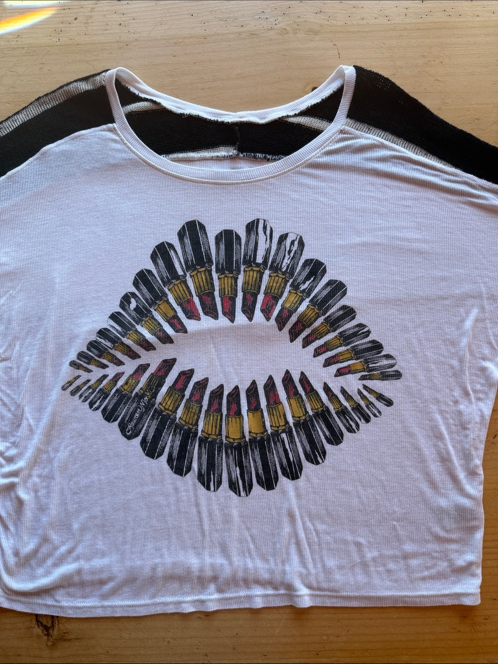 Lauren Moshi Lipstick Lips Graphic Top Size S Striped Raglan Sleeve Made in USA
